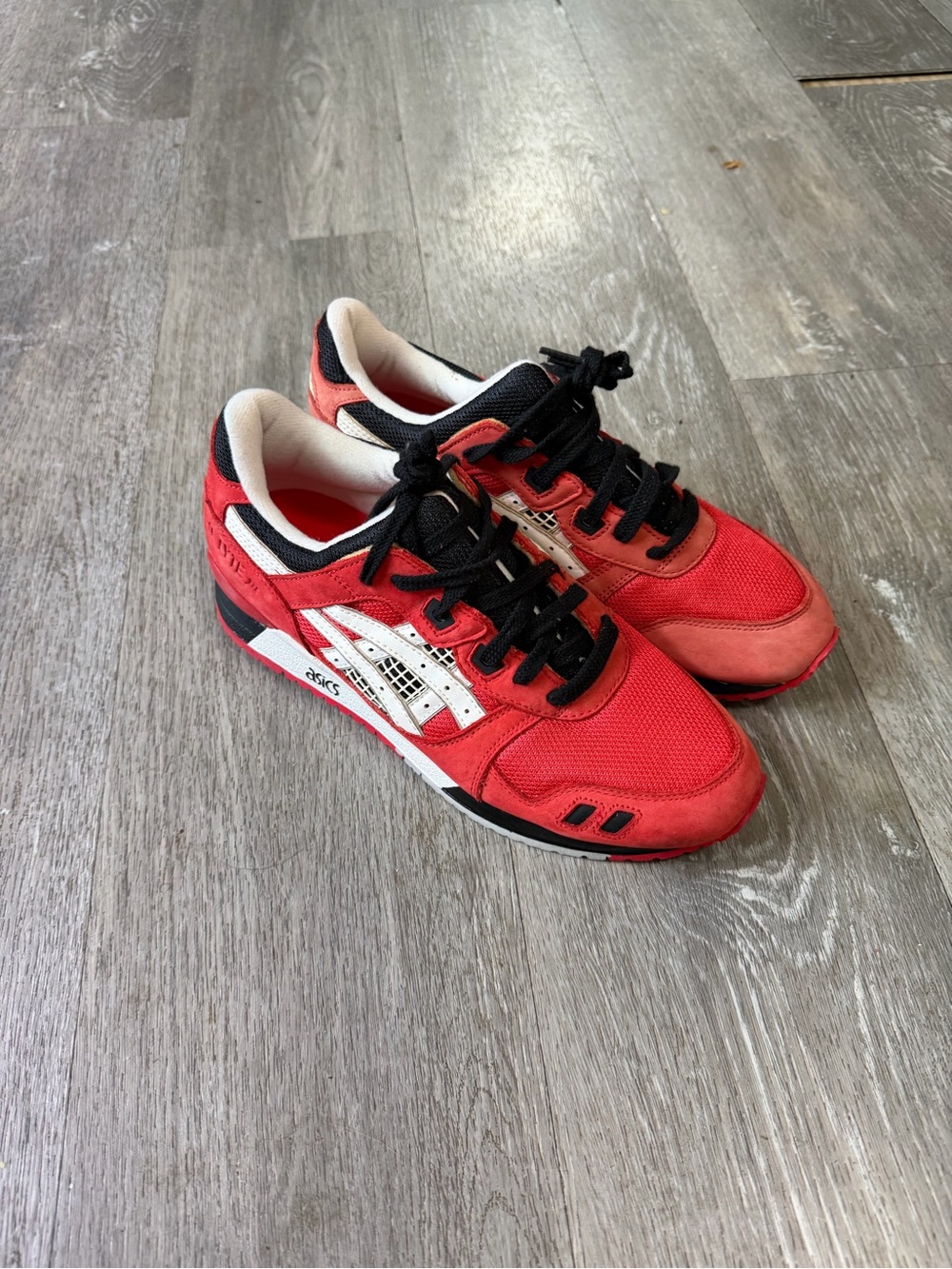 ASICS Mens Red and Black Athletic Sneakers with White Accents
